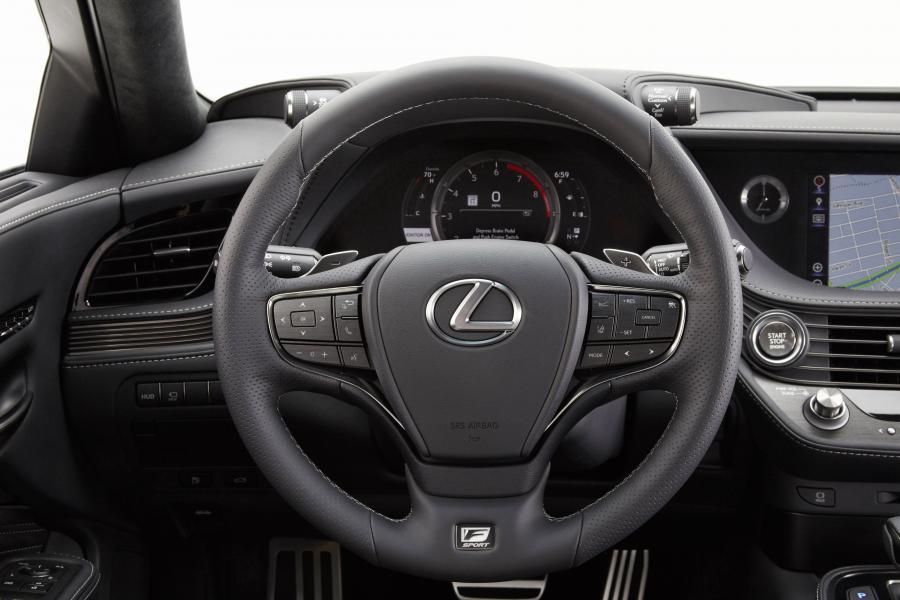 Панель приборов Lexus LS500 F-Sport 2017 года  (NA) (фото 13 из 66)